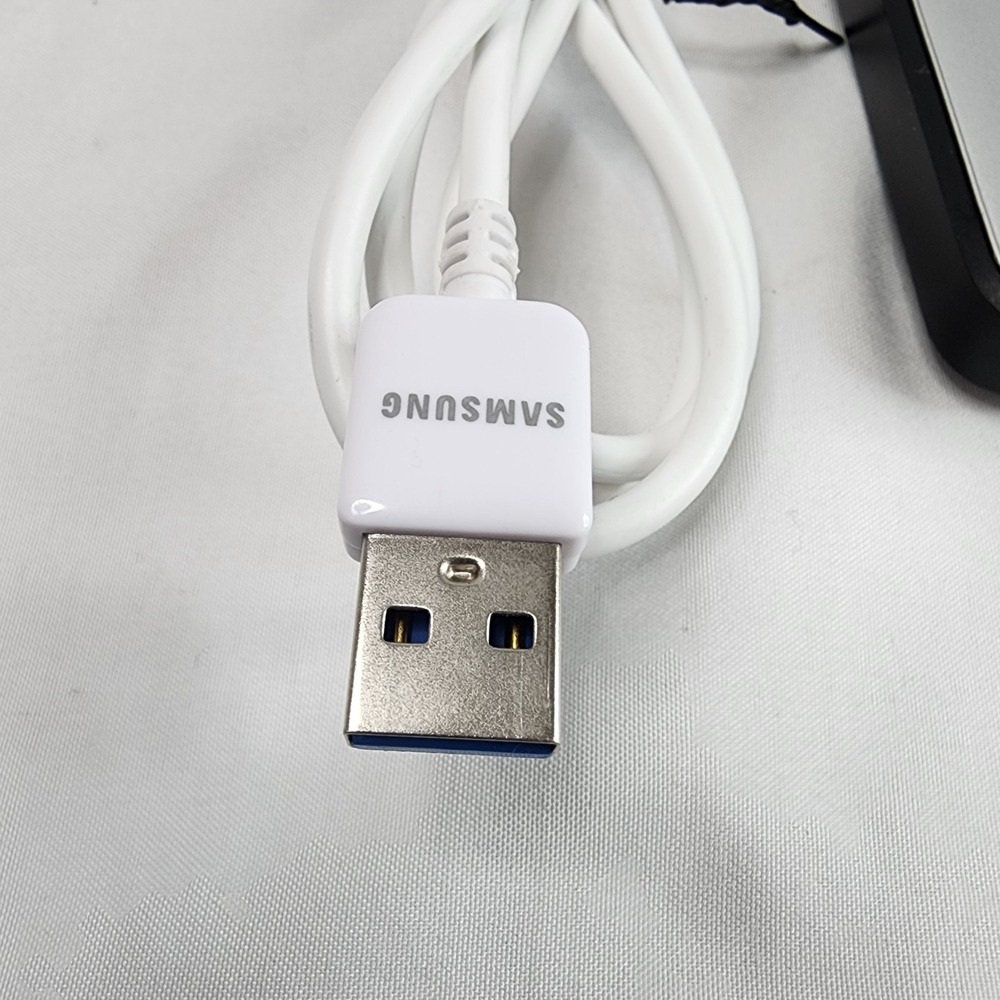 WD My Passport for Mac 1TB USB 3.0 Portable External HDD Silver TESTED. - Picture 3 of 8